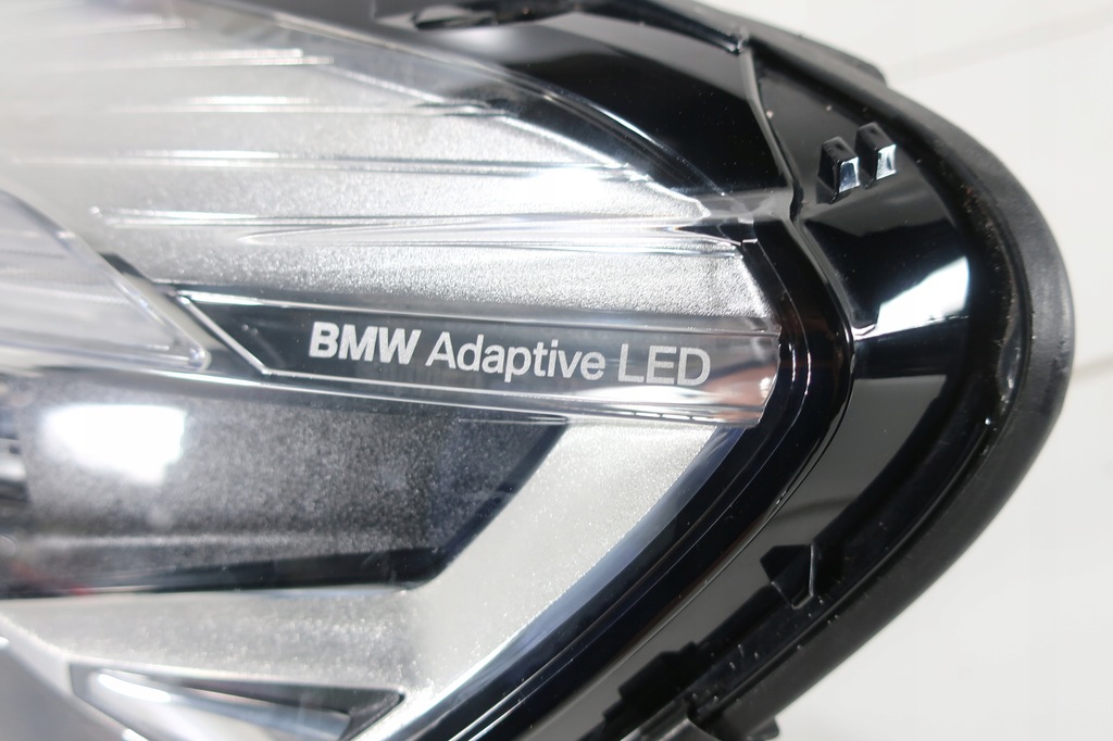 ΕΜΠΡΟΣ ΦΩΤΙΣΤΙΚΟ ΑΡΙΣΤΕΡΟ BMW 2 F45 LIFT ADAPTIVE LED Product image