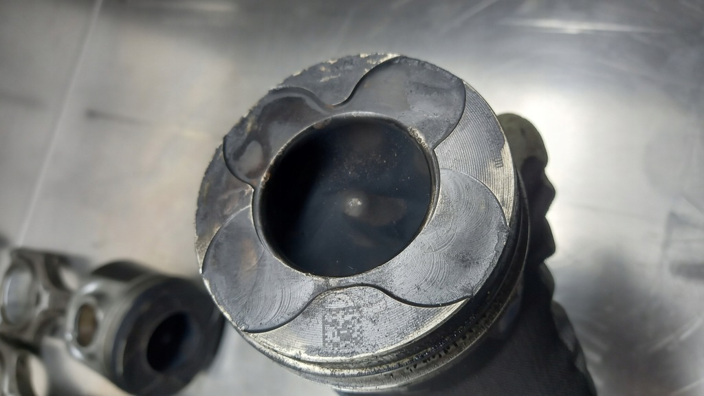 ΕΜΒΟΛΑ ΣΥΝΔΕΔΙΑΣΜΟΥ ΣΕΤ VOLVO 2.4 D5 D5244T15 Product image