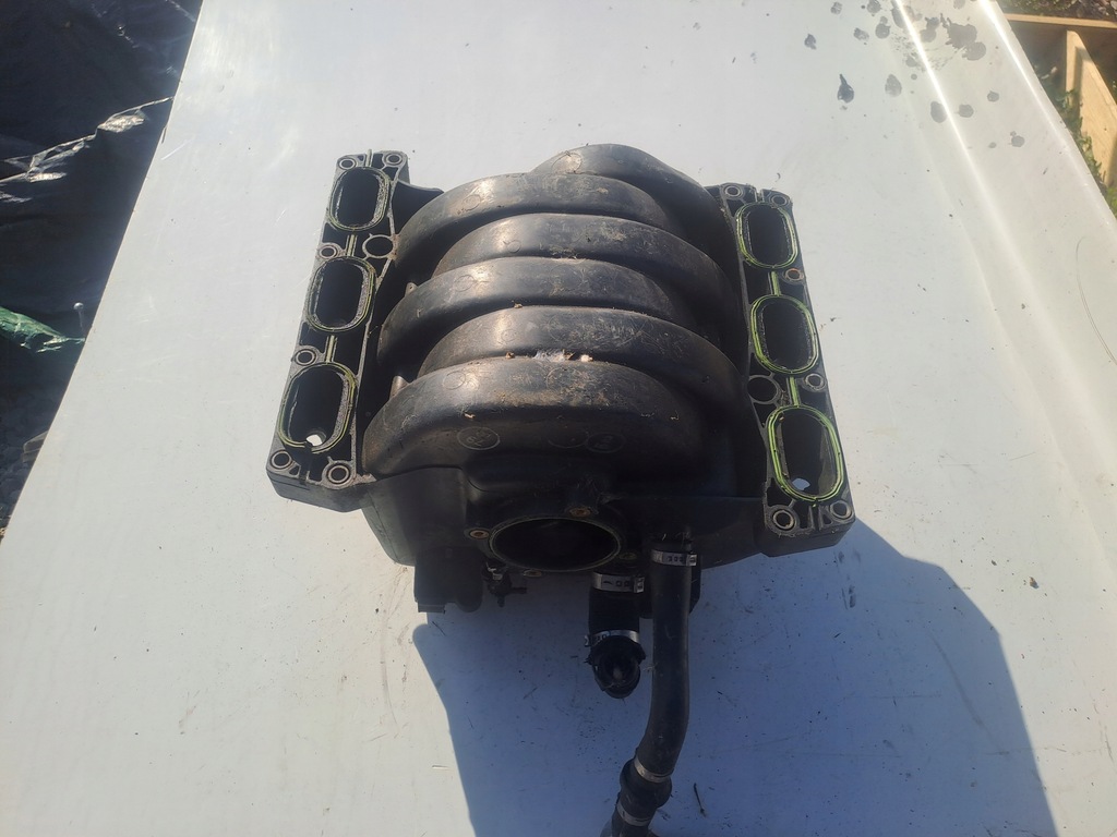 ΒΑΛΒΙΔΕΣ ΕΠΑΓΩΓΙΚΗΣ ΠΑΡΟΧΗΣ 3.0 B V6 AUDI A4 B6 A6 C5 A8 D3 06C133201E Product image