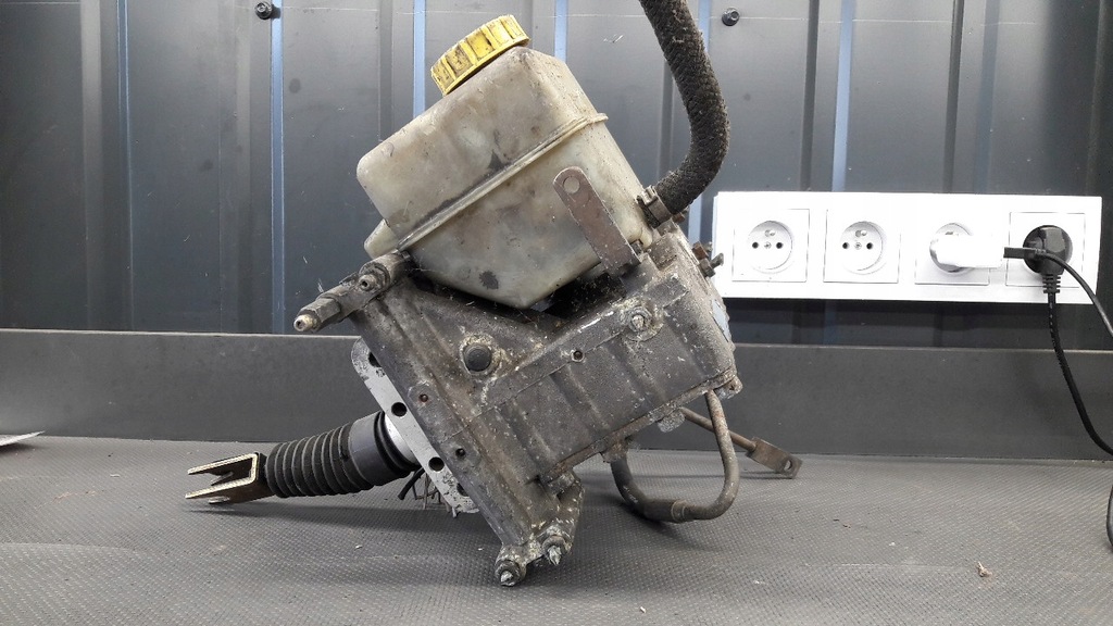 4684130110 Κεντρικός κύλινδρος Land Rover Range II 4.6 Product image