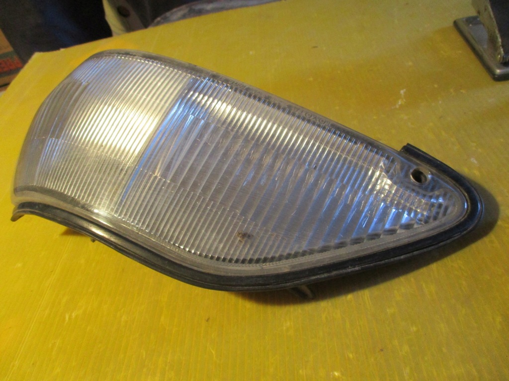 2015/8 φλας, ΔΕΞΙΑ ΜΠΡΟΣΤΑ ΜΠΙΝΚΕΡ, TOYOTA CARINA E KOITO 20-198 Product image