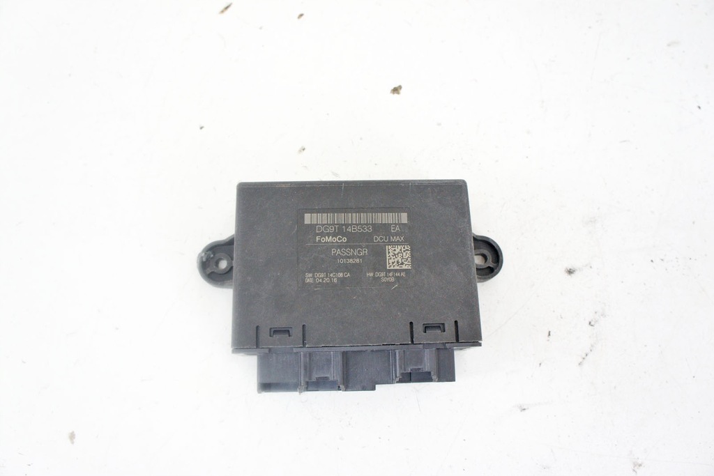 RC142 Ford Mondeo Mk5 Door Module DG9T-14B533-EA Product image