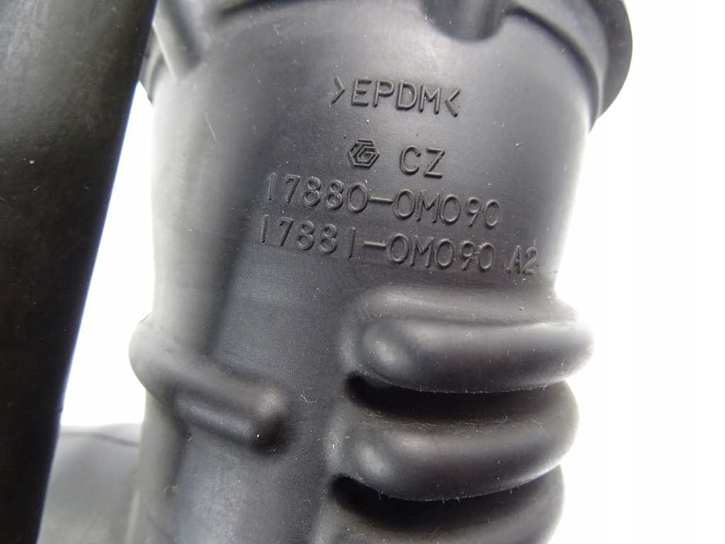 YARIS III 1.5 HYBRID VACUUM HHOES SENSOR 17880-0M090 90910-TC001 Product image
