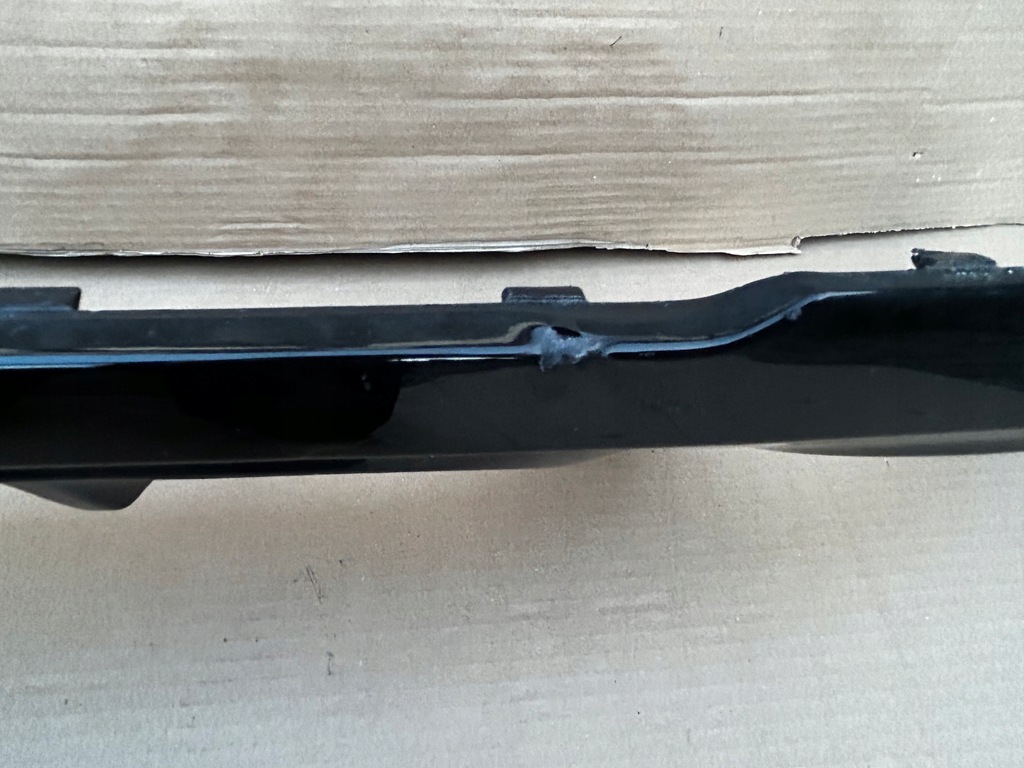 BMW X1 F48 DIFFUSER ΠΙΣΩ ΠΡΟΦΥΛΑΚΤΗΡΑΣ ΣΠΟΙΛΕΡ Product image