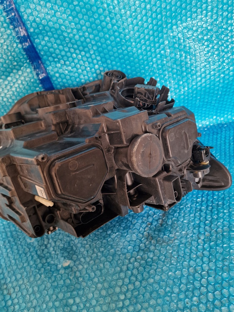 LAMPA PRZEDNIA LEWA VOLKSWAGEN T6 LIFT Product image