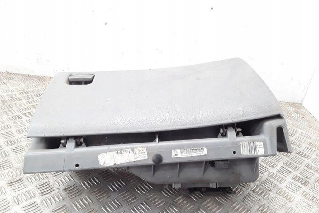 Προσωπικό Peugeot 406 Coupe (8c) 9616630777 2.0L Βενζίνη 97kW 2000 Product image