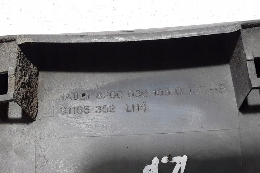 Renault Trafic II Minibus / Passenger (JL) Μέση θέση Product image