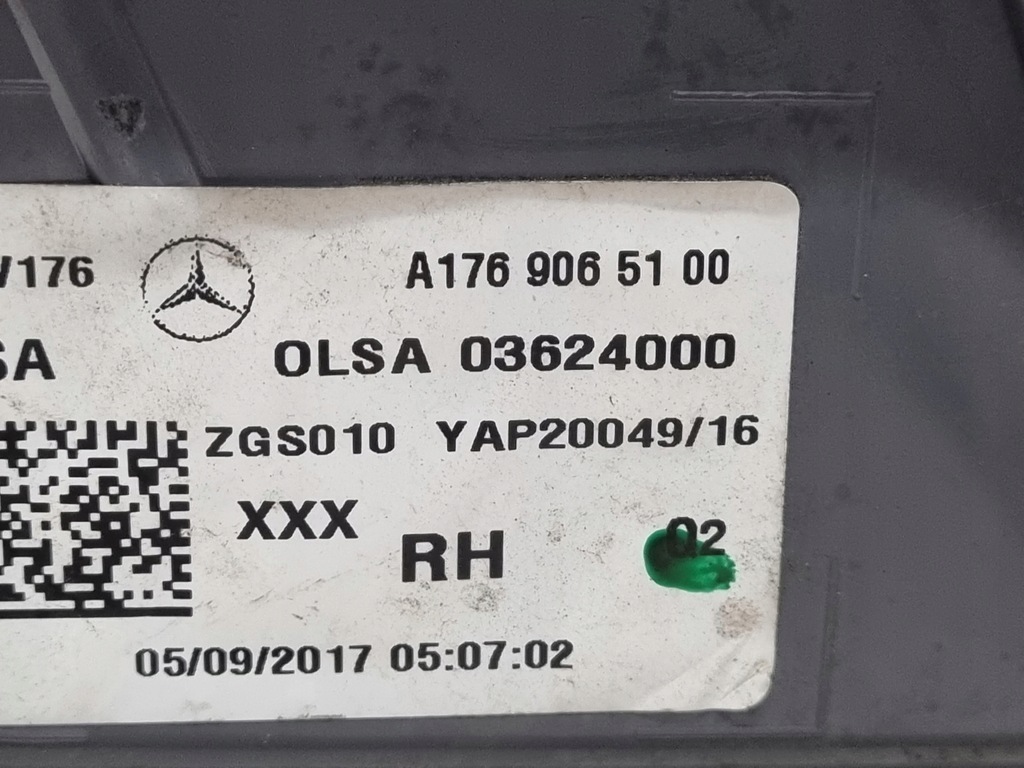 ΠΙΣΩ ΦΩΤΟ ΔΕΞΙ MERCEDES A-CLASS W176 LIFT Product image