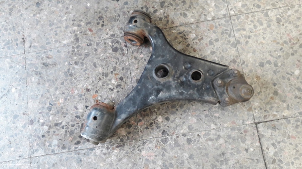 1693300307 μπροστινό δεξιό ψαλίδι w169 2.0 cdi Product image