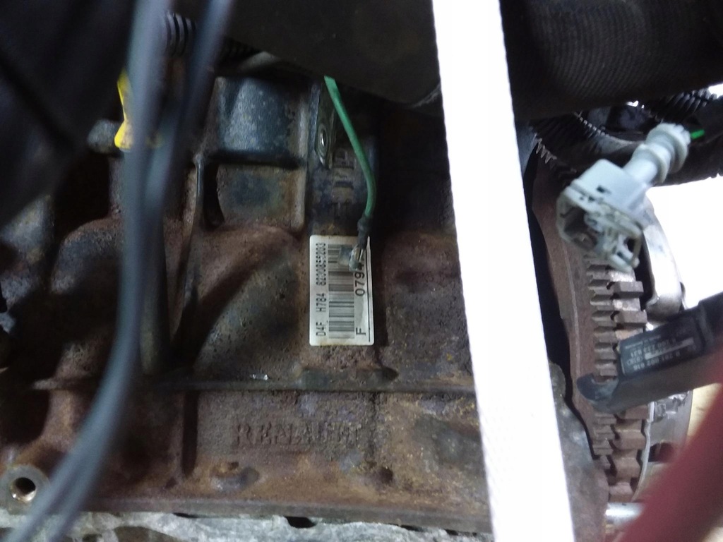 RENAULT CLIO III 1.2 B 100 HP ENGINE D4FH784 Product image