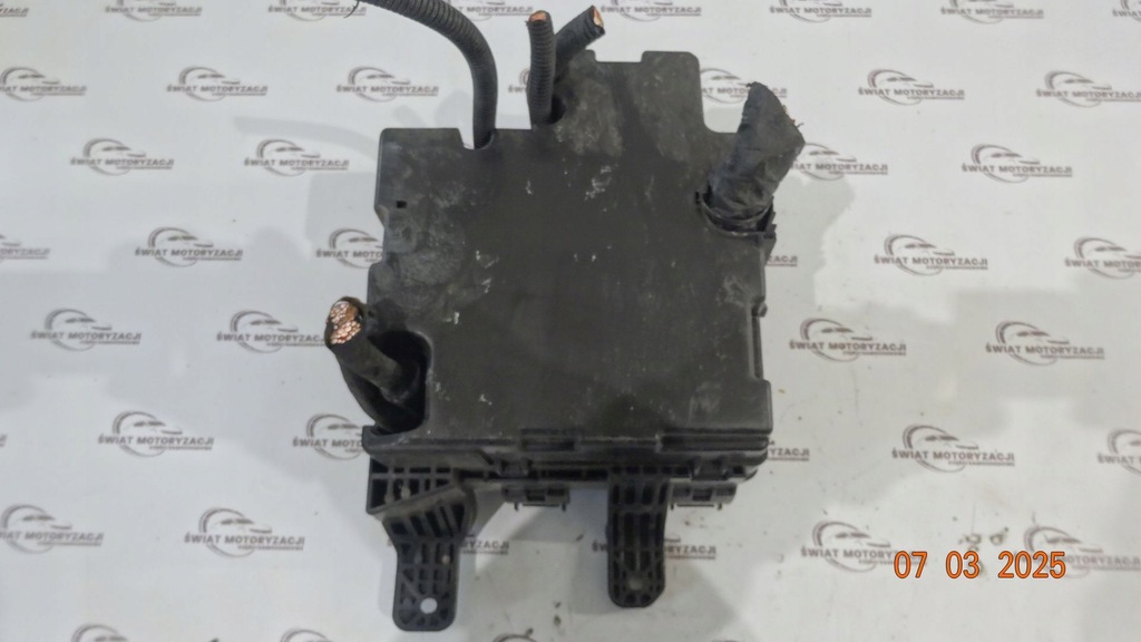 KIA SORENTO II 4x4 10R Κουτί Ασφαλείας 91950-2P200 Product image