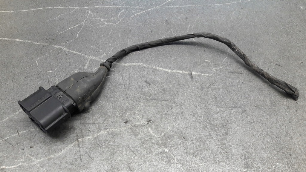1K0973706 Audi VW Plug -In Bait Ankle Product image
