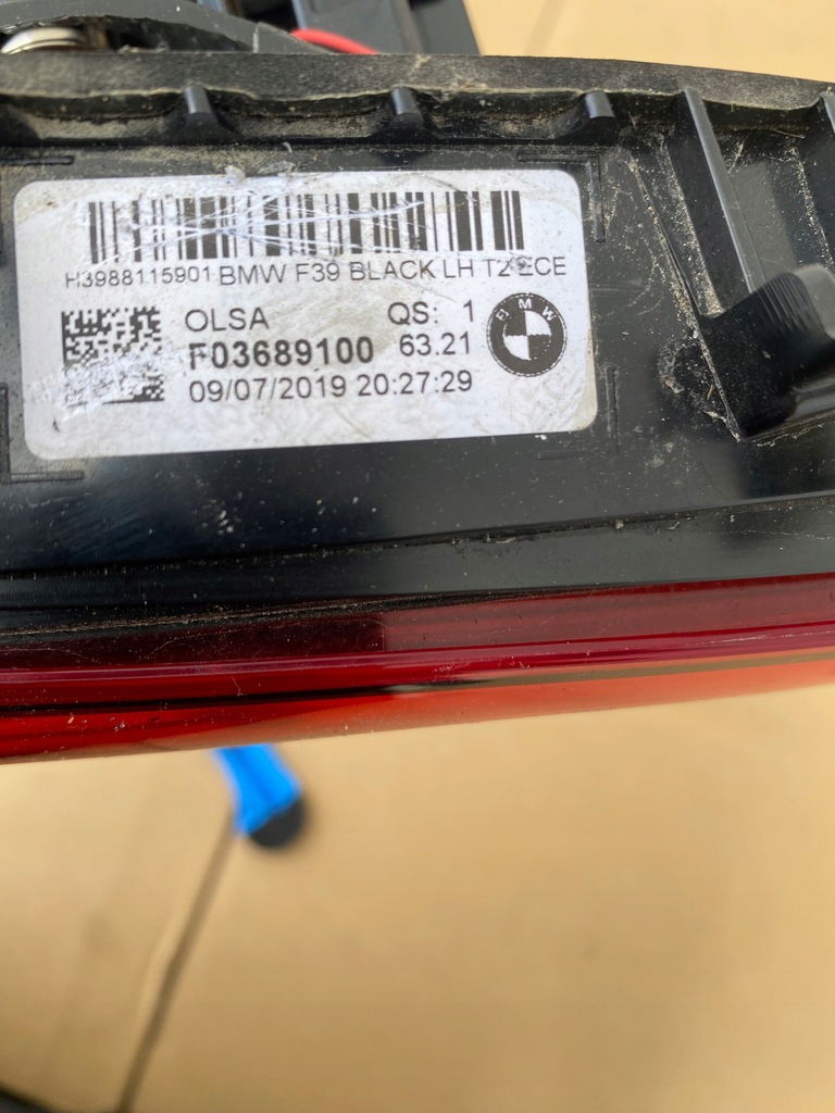BMW X2 F39 Αριστερά πίσω λάμπα Dark Europe 9881159 Product image