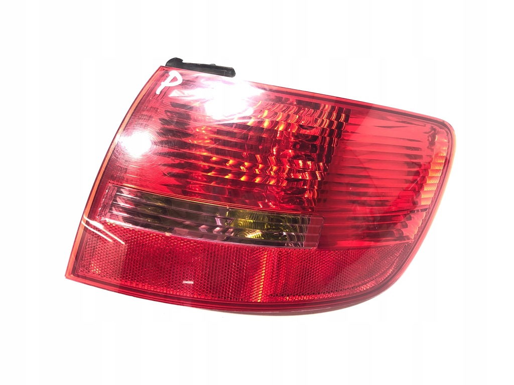 Δεξιά πίσω λάμπα Audi A6 C6 4F9945096 Σταθμός Wagon 04-11 Product image