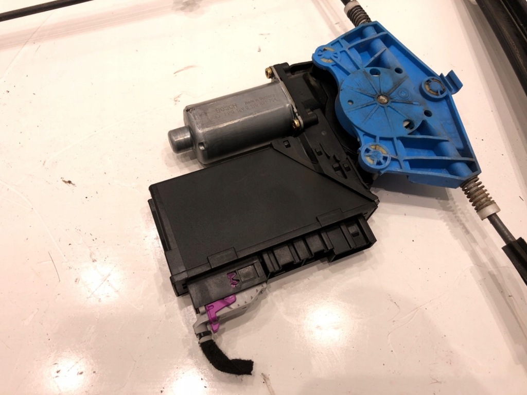 Δεξιά παρμπρίζ Audi A4 B6 8E1959802B Kombi 00-05 Μηχανισμός Product image