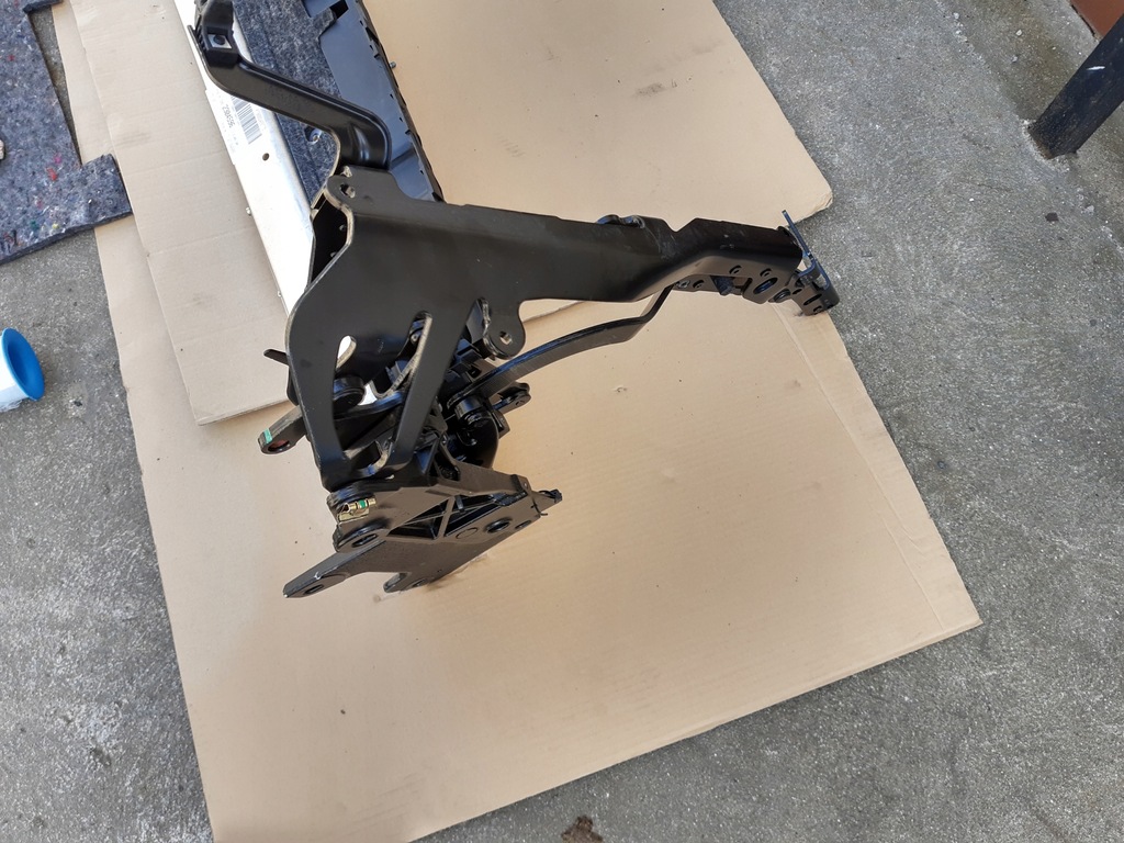 MERCEDES SLK 171 ΑΡΙΣΤΕΡΑ+ΔΕΞΙΑ ΜΕΝΤΣΕΣ ΣΤΕΓΗ Product image