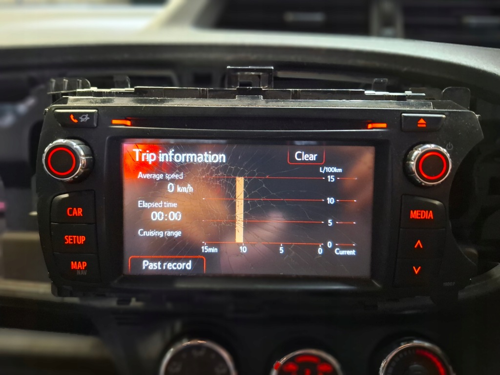 RADIO CD NAVIGATION TOYOTA YARIS III 2011-2014 86140-0D020 Product image