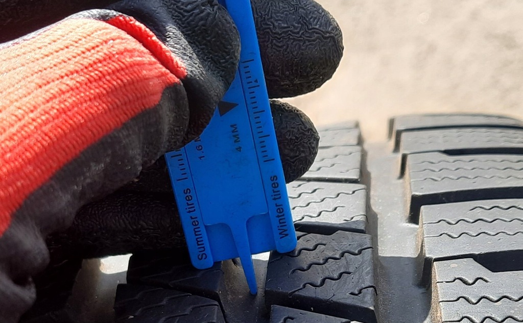 Χειμερινά ελαστικά 195/70R16 94H Continental Cross Contact Winter Product image