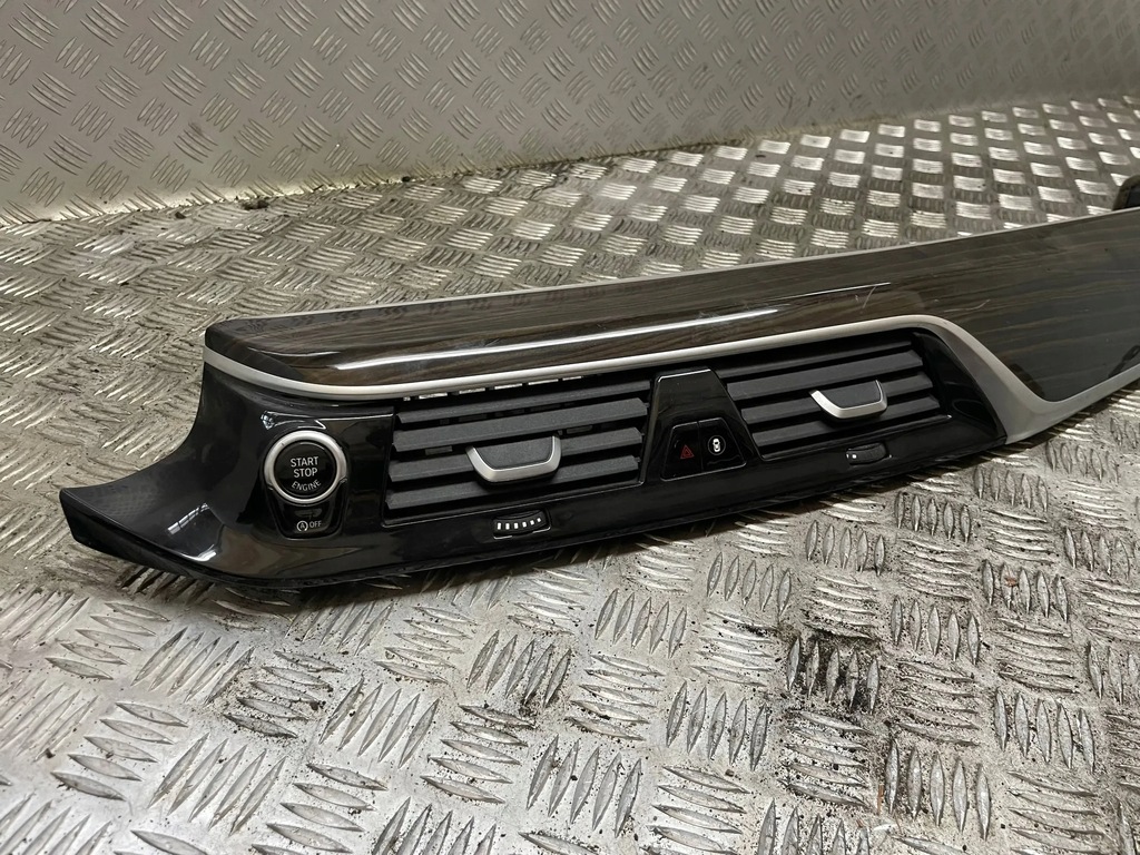 ΚΕΝΤΡΙΚΟ AIR AIR GRILL BOARD DECOR BMW 5 G30 G31 Product image