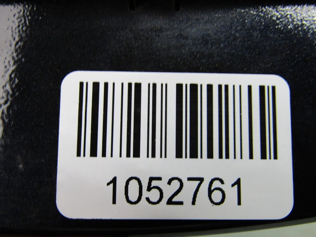 CEED III 20R HTB FUEL FOLER FLAP 1K 31038-M6000 Product image