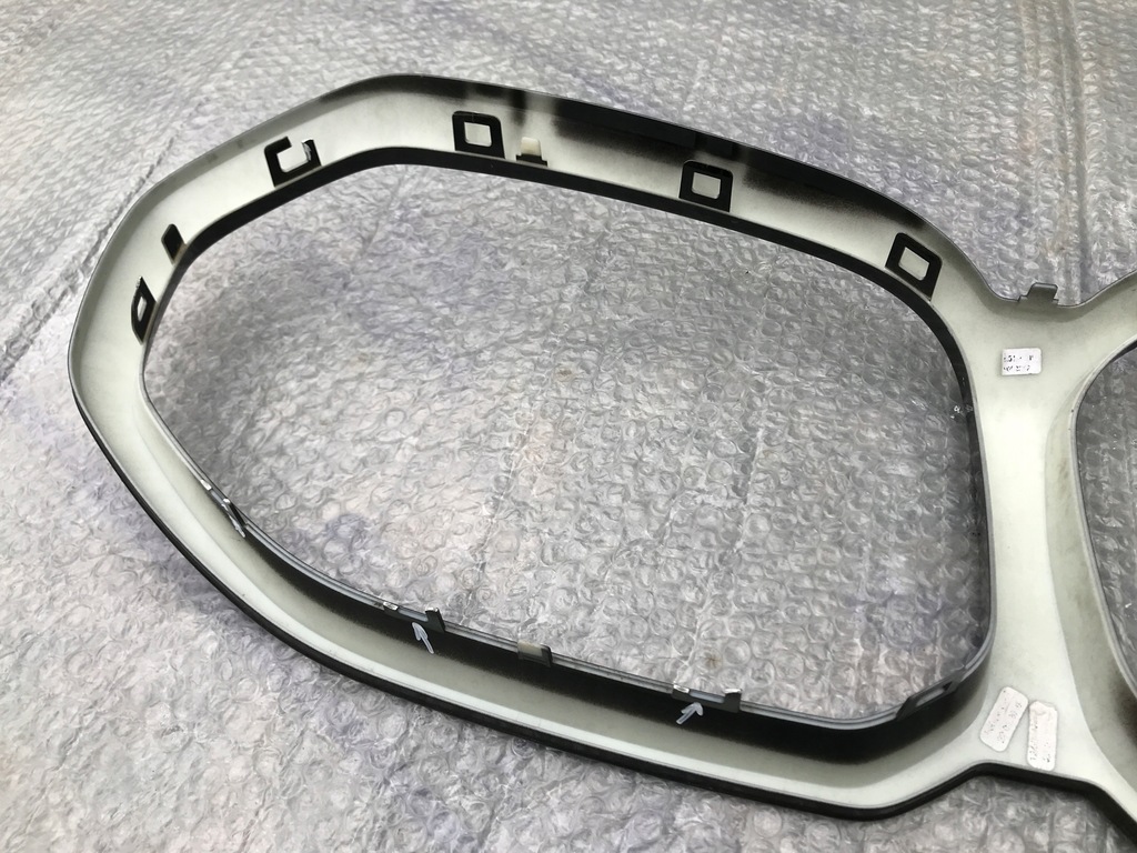 BMW 1 F40 GRILL FRONT SHADOW LINE 2019- Product image