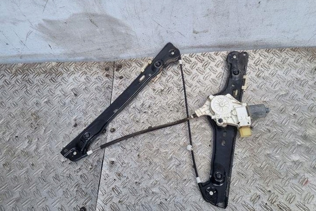 Αριστερά ανελκυστήρα αριστερού Winder BMW 3 Touring (E91) 7060266 2.0L Product image