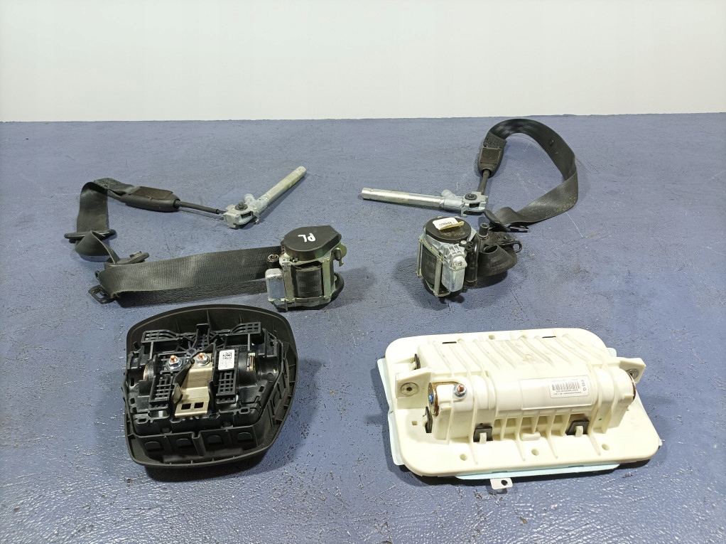 RENAULT MEGANE III ΤΑΜΠΛΟ ΜΑΞΙΛΑΡΙΑ COCKPIT ΖΩΝΕΣ ΕΕ Product image