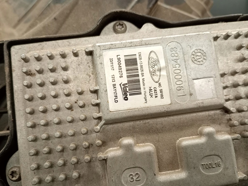 EM2B-13W029-CM Righer Ford S-Max MK2 2017 Πλήρης προβολέας LED Product image