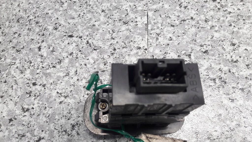 Διακόπτης MB962804 Mitsubishi Galant 93-96 Product image