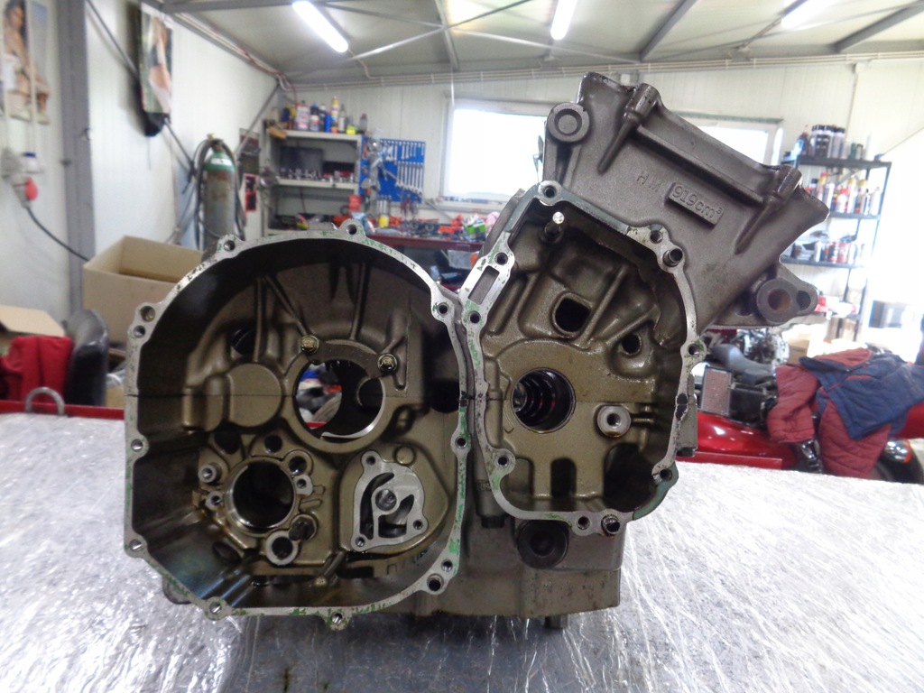 HONDA HORNET CB 900 Block, Στροφαλοθάλαμοι κινητήρα, Έμβολα Product image