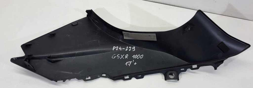 Φέρινγκ δεξιάς πλευράς Suzuki Gsx-R Gsxr 1000 17+ L7 L8 Product image