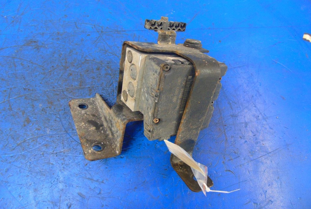 HYUNDAI SANTA FE 2.4 ABS PUMP 95660-26300 Product image