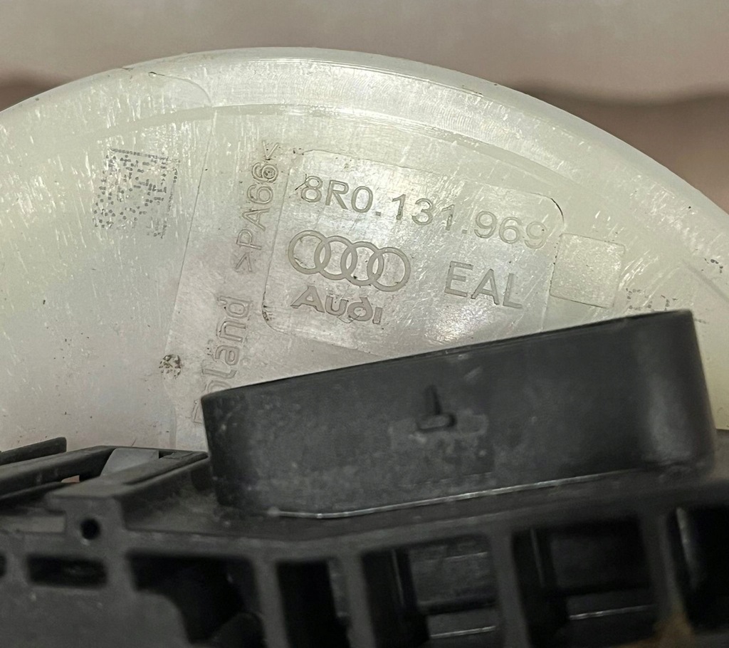 Μονάδα αντλίας Adblue Audi 8R0131969 Product image