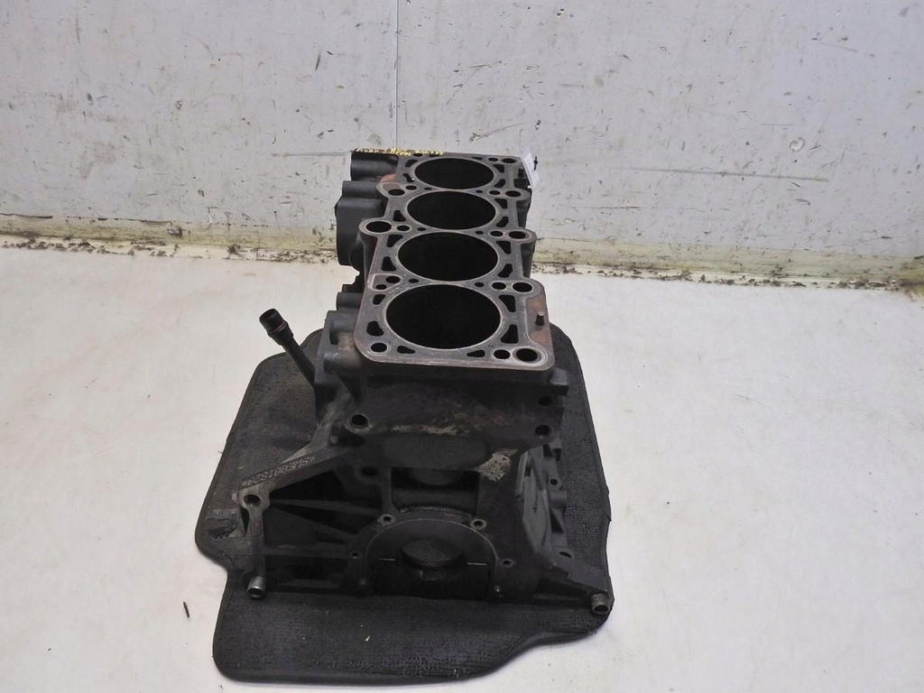 ENGINE BLOCK AUDI A4 B7 2.0 TFSI BWE Product image