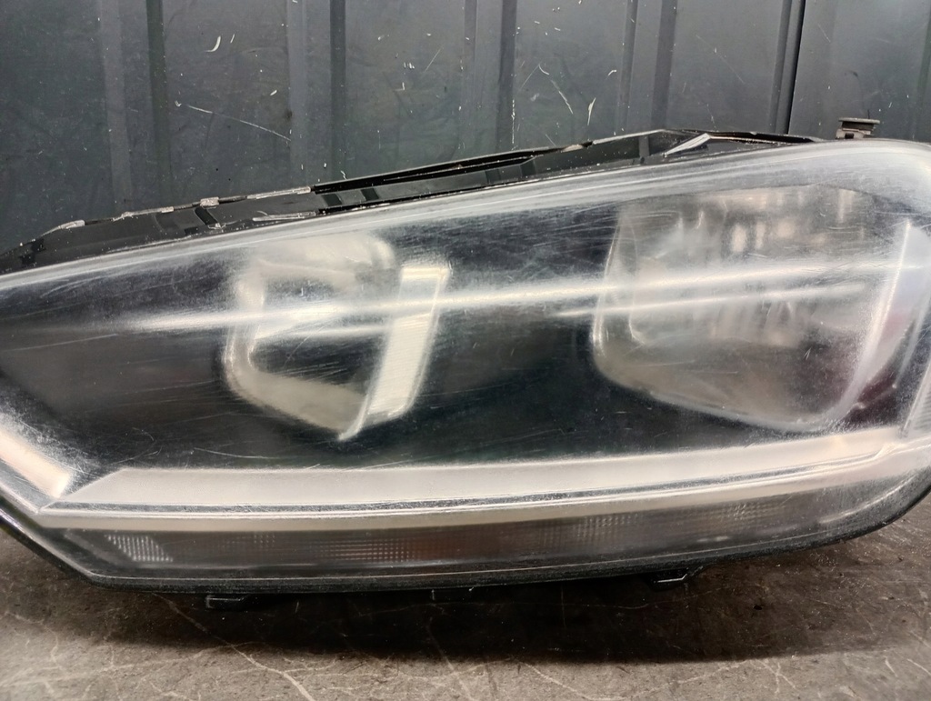 517941005B Αριστερά προβολέας VW Golf VII Product image