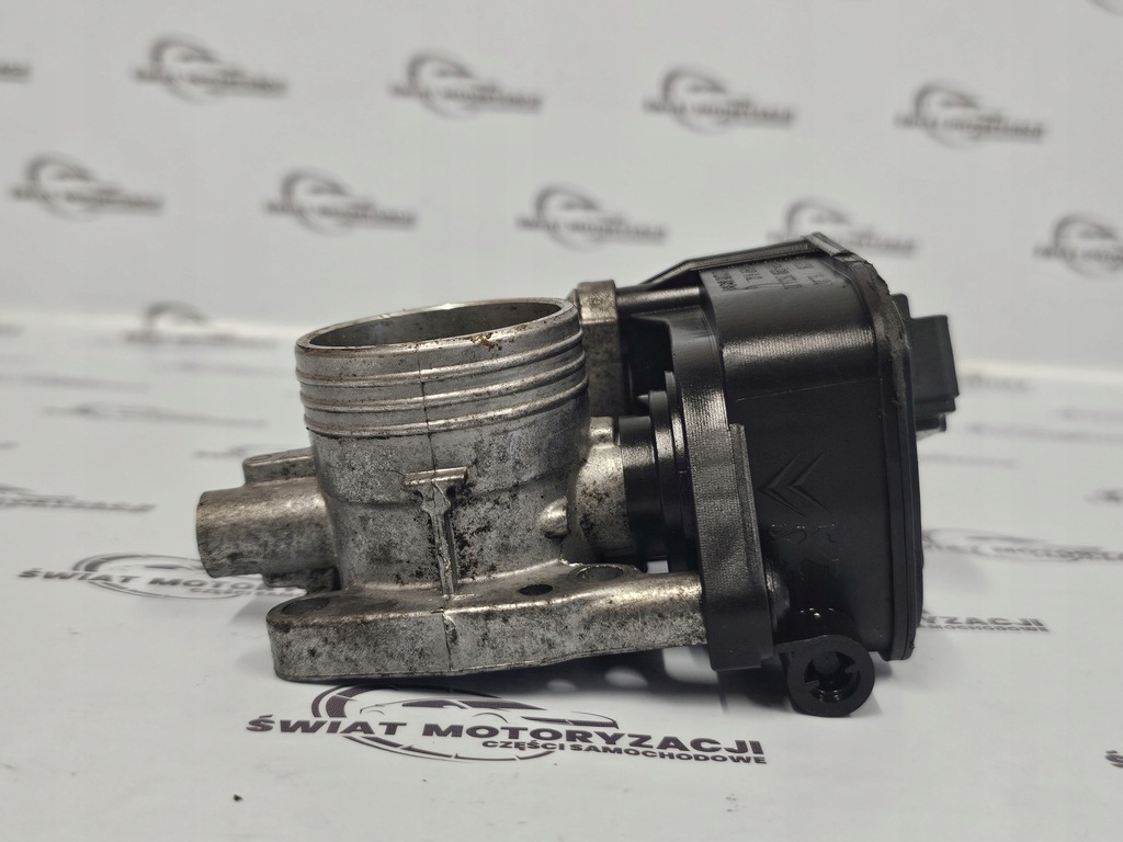 Peugeot 208 2008 C3 1.2 VTI HM01 13R TRAIL 967362380 Product image
