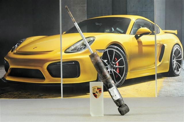 Πίσω αμορτισέρ Porsche 911 964 Carrera 2/4 BOGE Product image