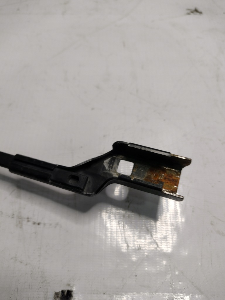 Δεξιός βραχίονας υαλοκαθαριστήρα Volkswagen Passat B6 3C1955410B Product image