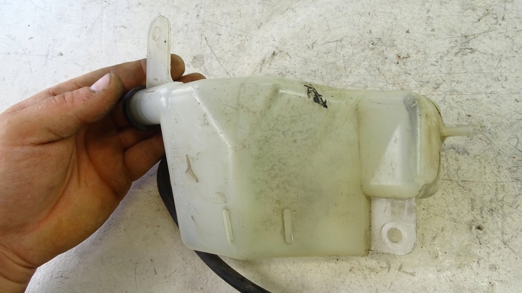 Suzuki VL 800 Volusia Intruder Expansion Tank Product image