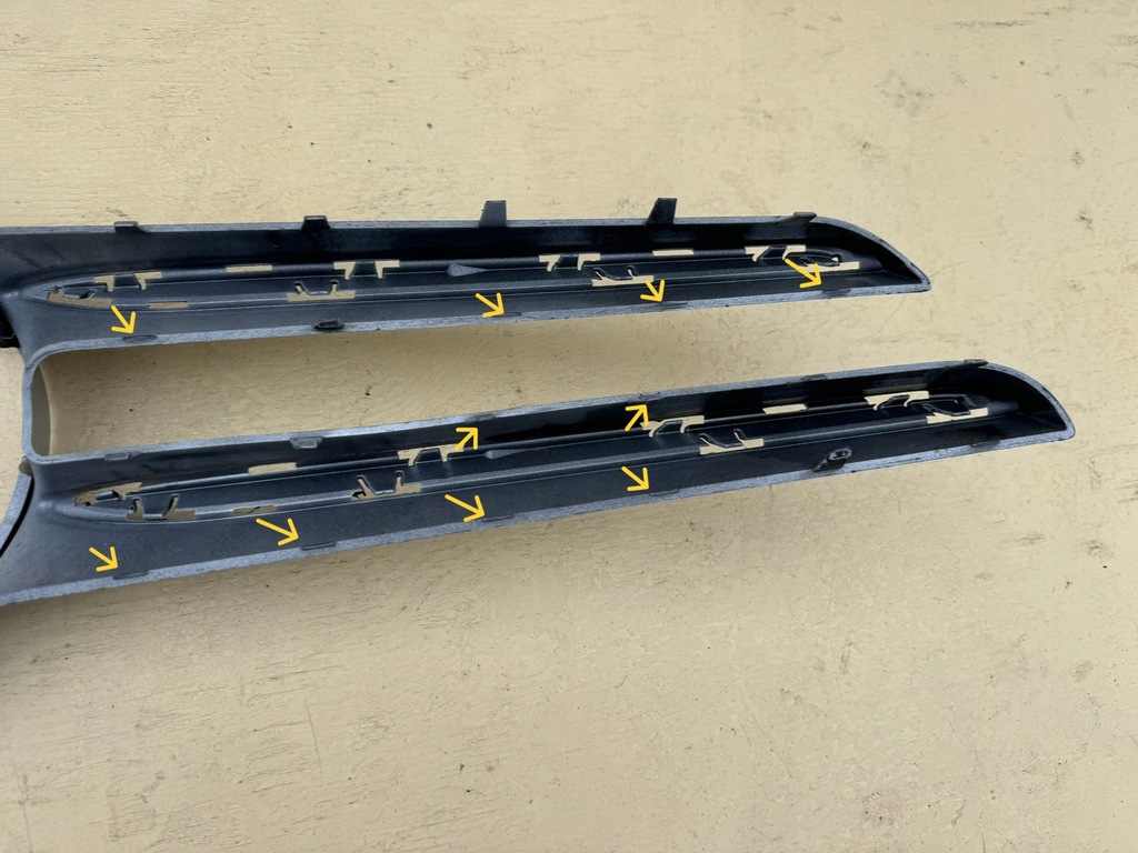 MERCEDES B CLASS W246 II 11-18R ΓΚΡΙΛ ΠΡΟΦΥΛΑΚΤΗΡΑΣ A2468880173 Product image