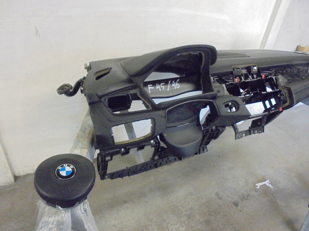 Κονσόλα 2x αερόσακος 2x ζώνες BMW F45 F46 Product image