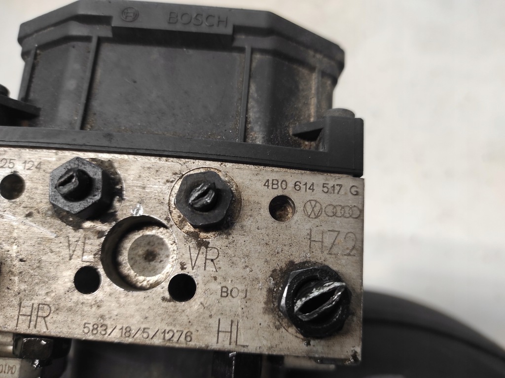 VW Passat B5 Αντλία ABS 4B0614517G 0265225124 ESP 012 4C 0265950055 Product image