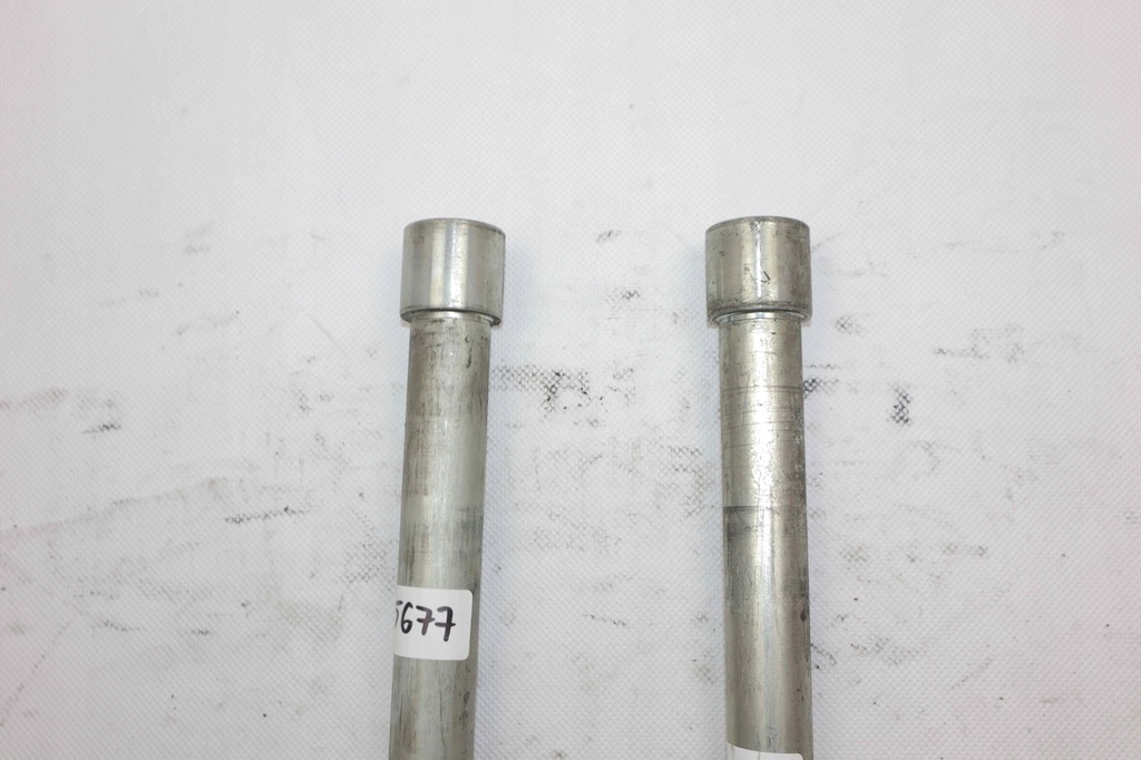 HONDA CBR 900 RR 929 SC44 954 SC50 Axle Swingarm Axle Πίσω Τροχοί Product image
