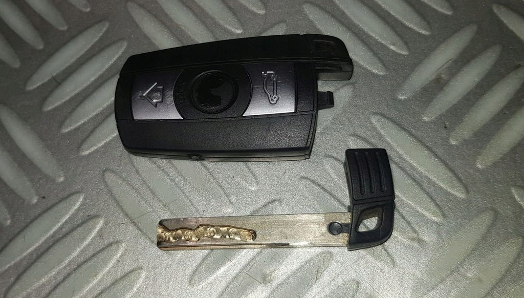 BMW E60 E87 E90 ΚΛΕΙΔΙ GROT ΚΛΕΙΔΙ ΑΝΑΦΛΕΞΗΣ ΡΑΔΙΟΤΗΛΕΧΕΙΡΙΣΤΙΚΟ 868MHZ 6954808 Product image