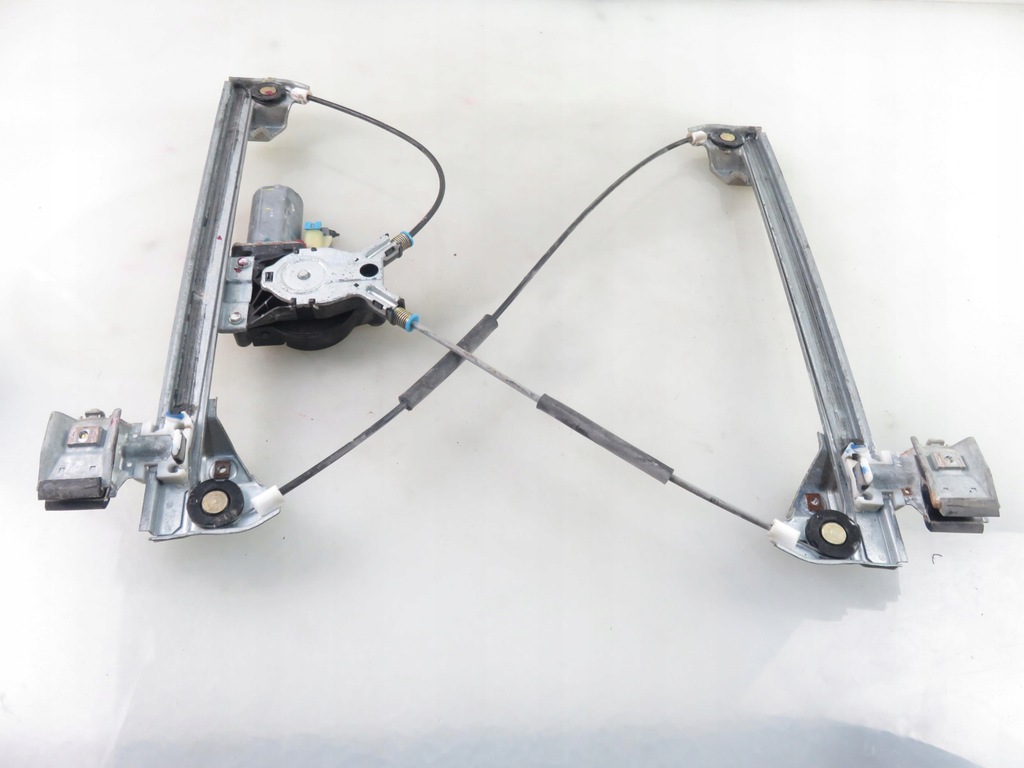 Αλεξήνεμο δεξιά Hummer H2 CM091560A Product image