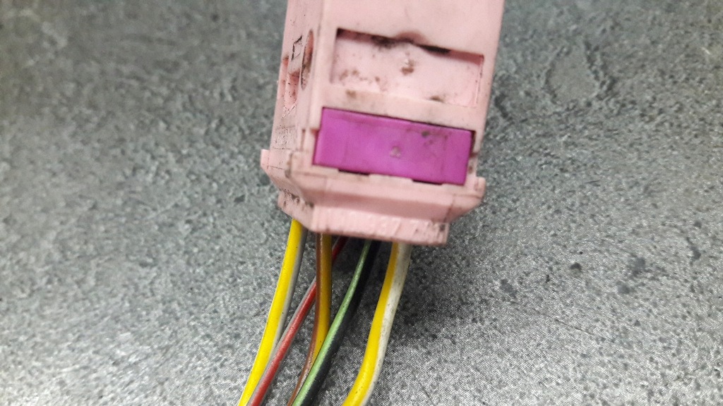 1J0937741 βύσματος που κοστίζει 5pin VW T5 Product image