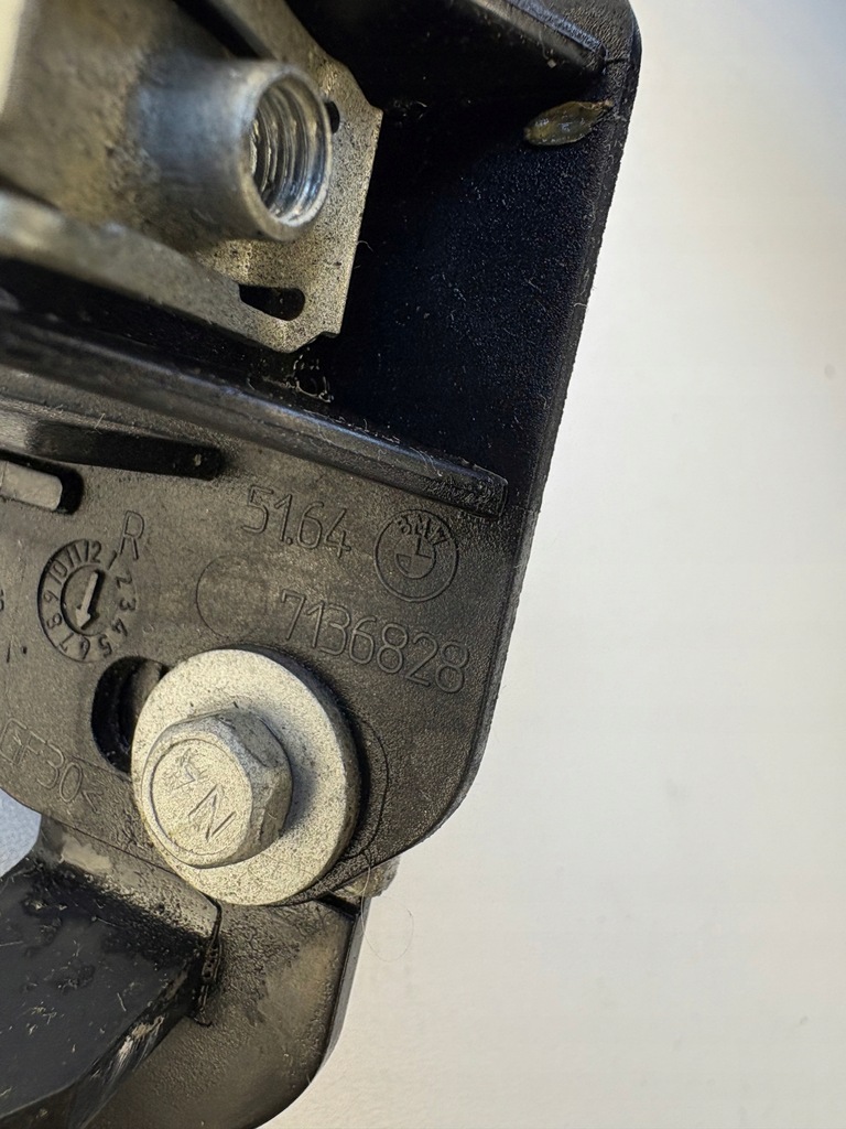 Βάση στήριξης προβολέων BMW E90 E91 7136828 Product image