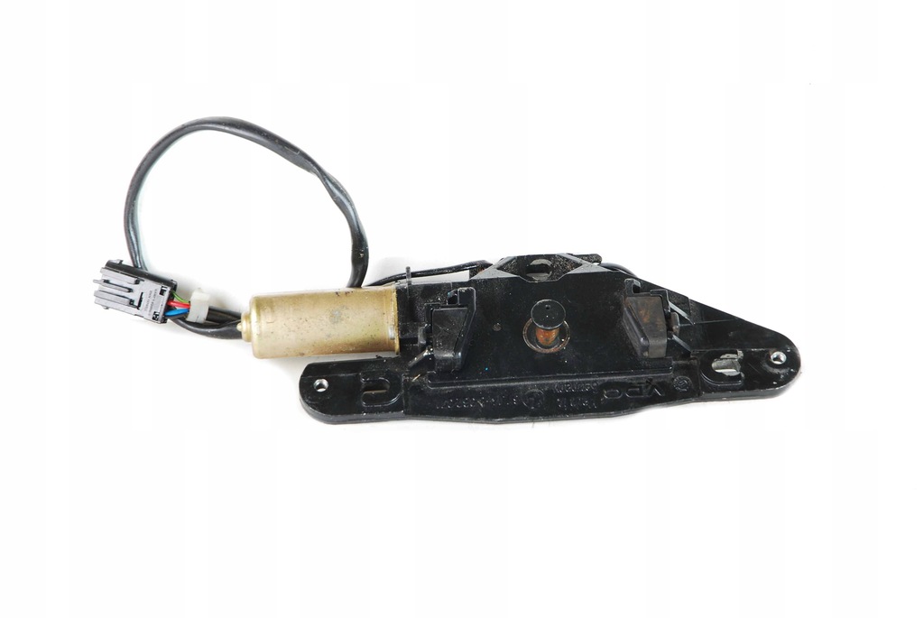 BMW E39 KOMBI Κλειδαριά κλεισίματος πτερυγίου 8362371 Product image
