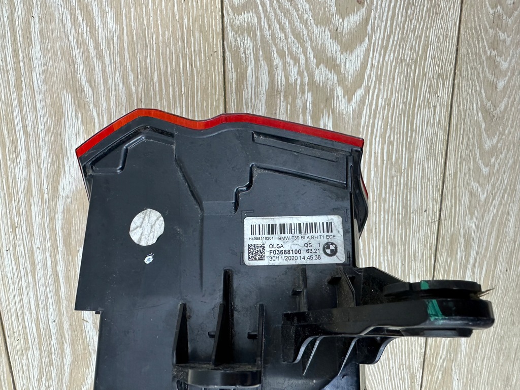 Δεξιά λάμπα BMW X2 F39 9881162 Product image