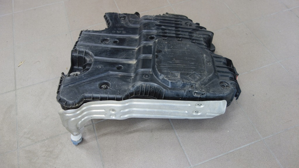 PEUGEOT 3008 LIFT C4 II ADBLUE AD BLUE TANK Product image